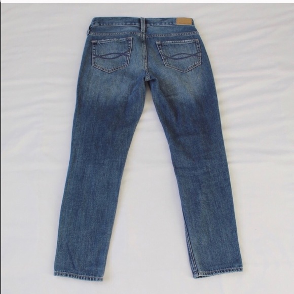 Abercrombie & Fitch Boyfriend Jeans - Picture 2 of 5